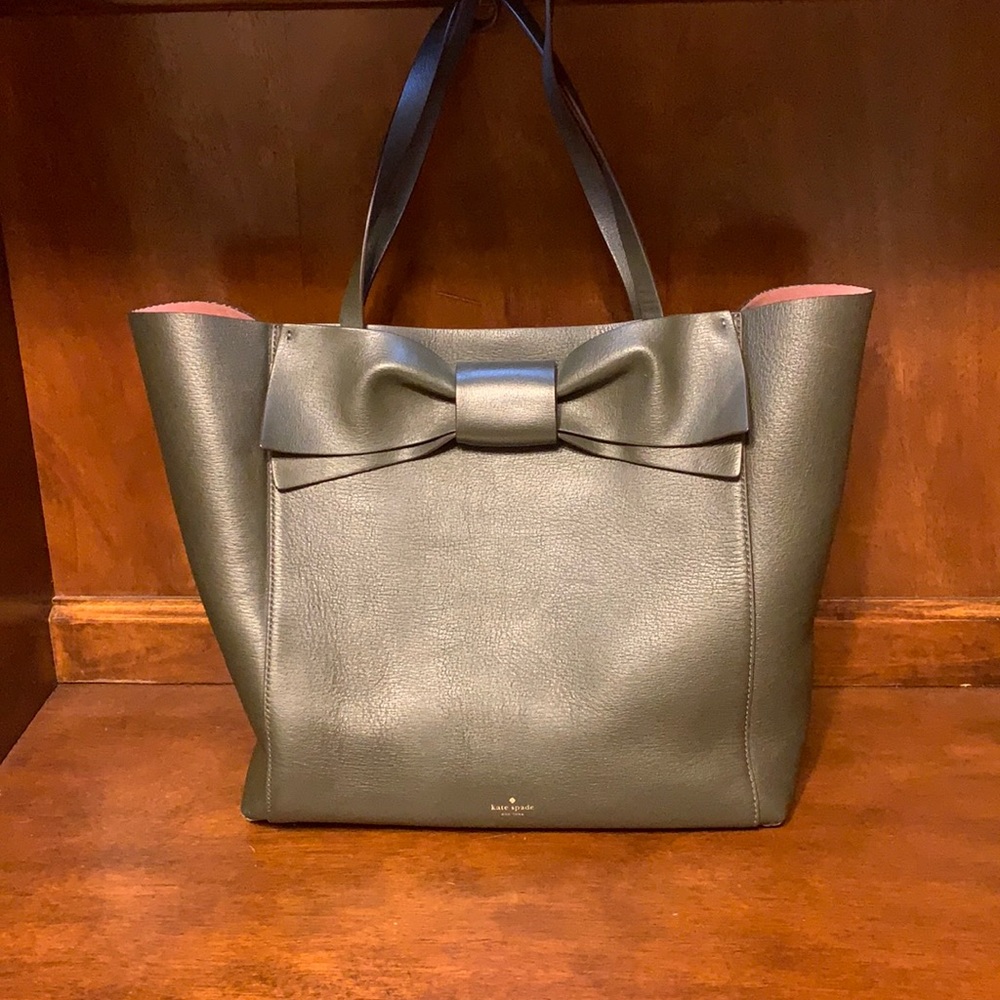 Kate Spade Olive Drive Savannah Tote (Size LG)